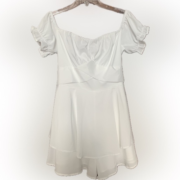 NWOT, Fixmatti Boho Polyester Off Shoulder Chiffon WHITE Shorts ROMPER - Picture 9 of 9